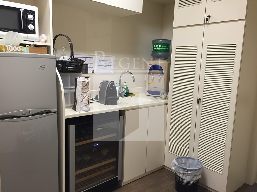 ENTERTAINMENT BUILDING (娱乐行)-RGP006532