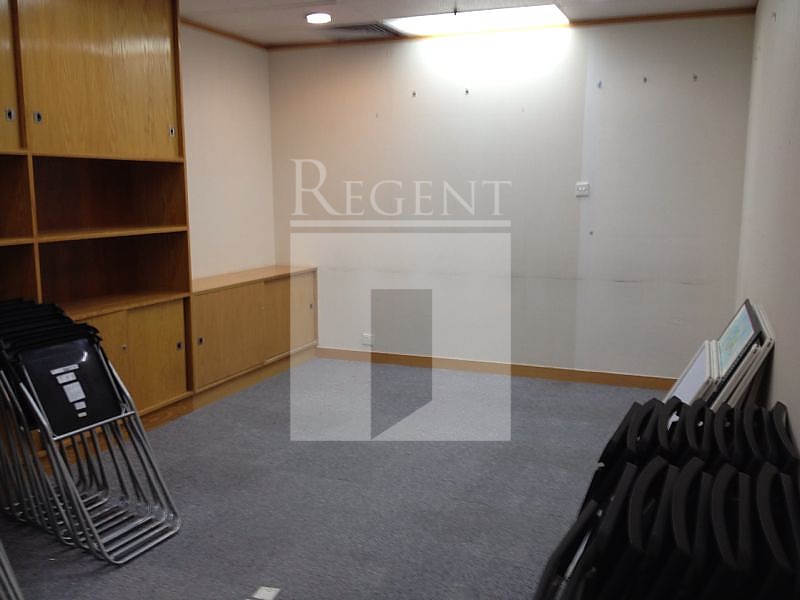 CHEVALIER COMMERCIAL CENTRE (其士商业中心)-RGP032540