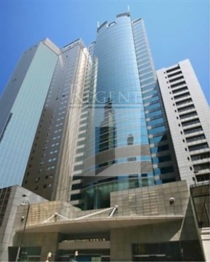 LI PO CHUN CHAMBERS (李寶椿大廈)