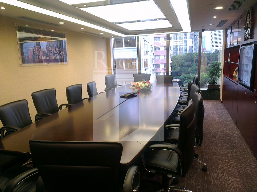 SILVERCORD TOWER 2 (新港中心 第02座)