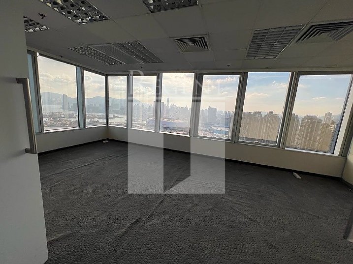 SKYLINE TOWER (宏天廣場)