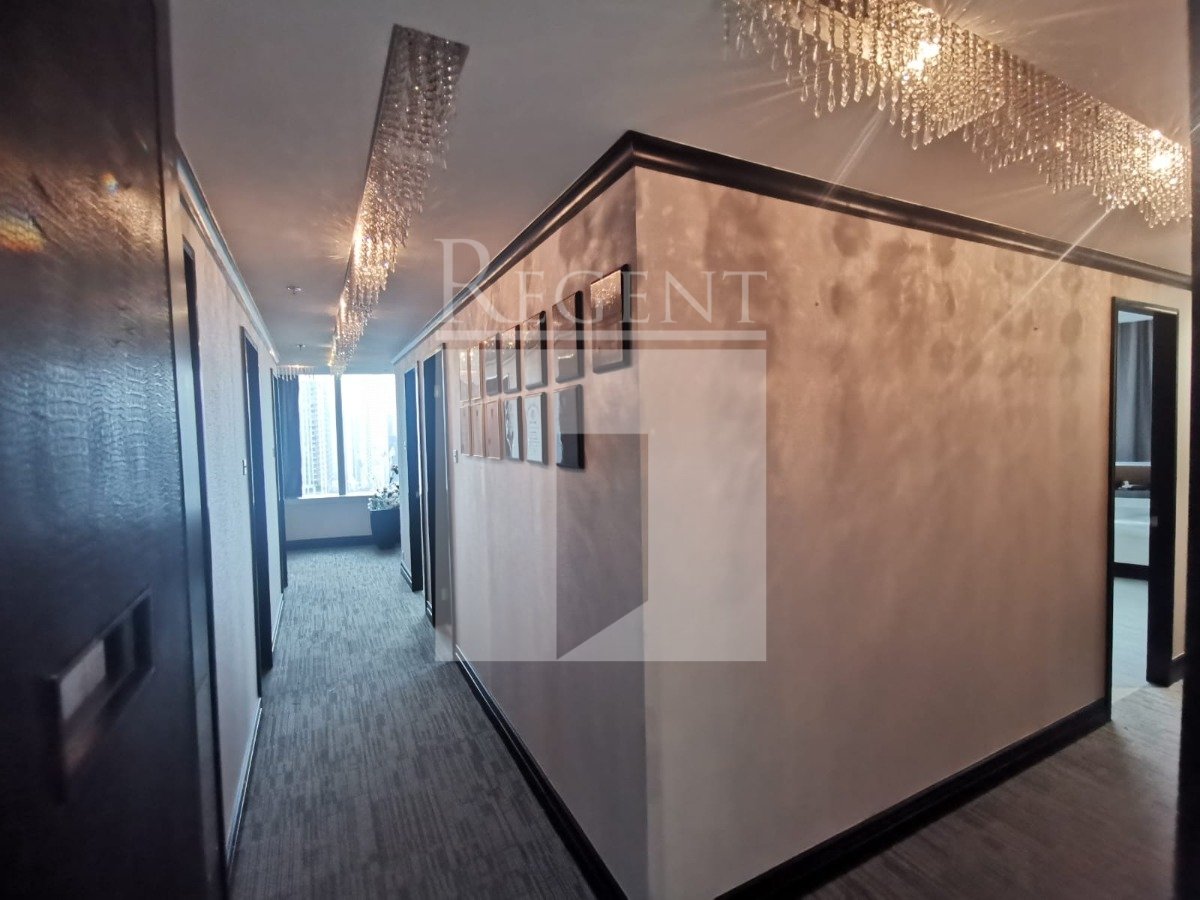 LANGHAM PLACE (朗豪坊)-RGP024925