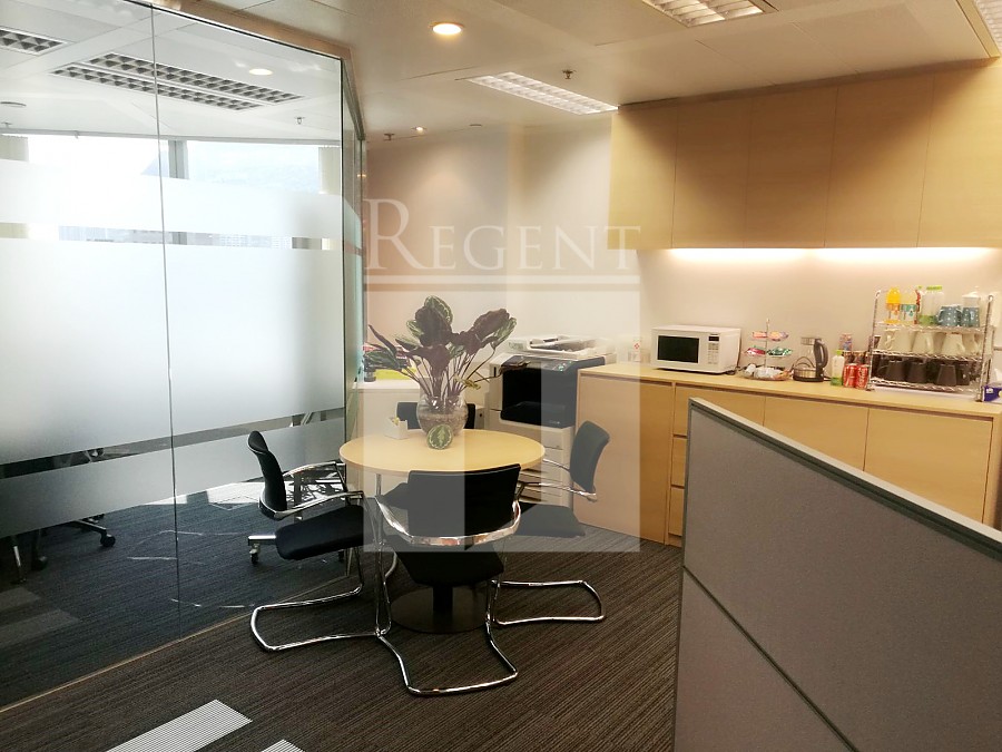 THE CENTER (中環中心)-RGP015561