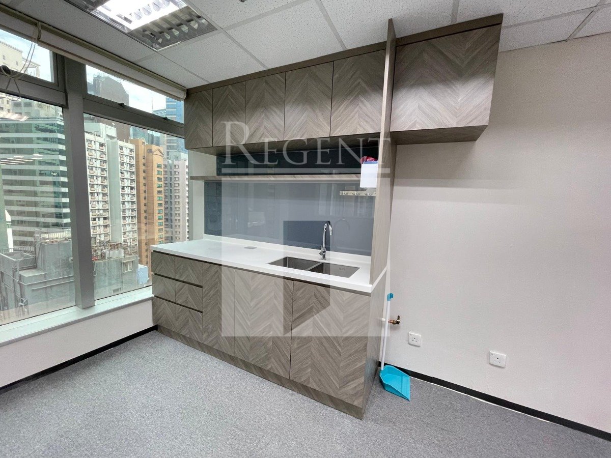 THE CHELSEA -C0571538