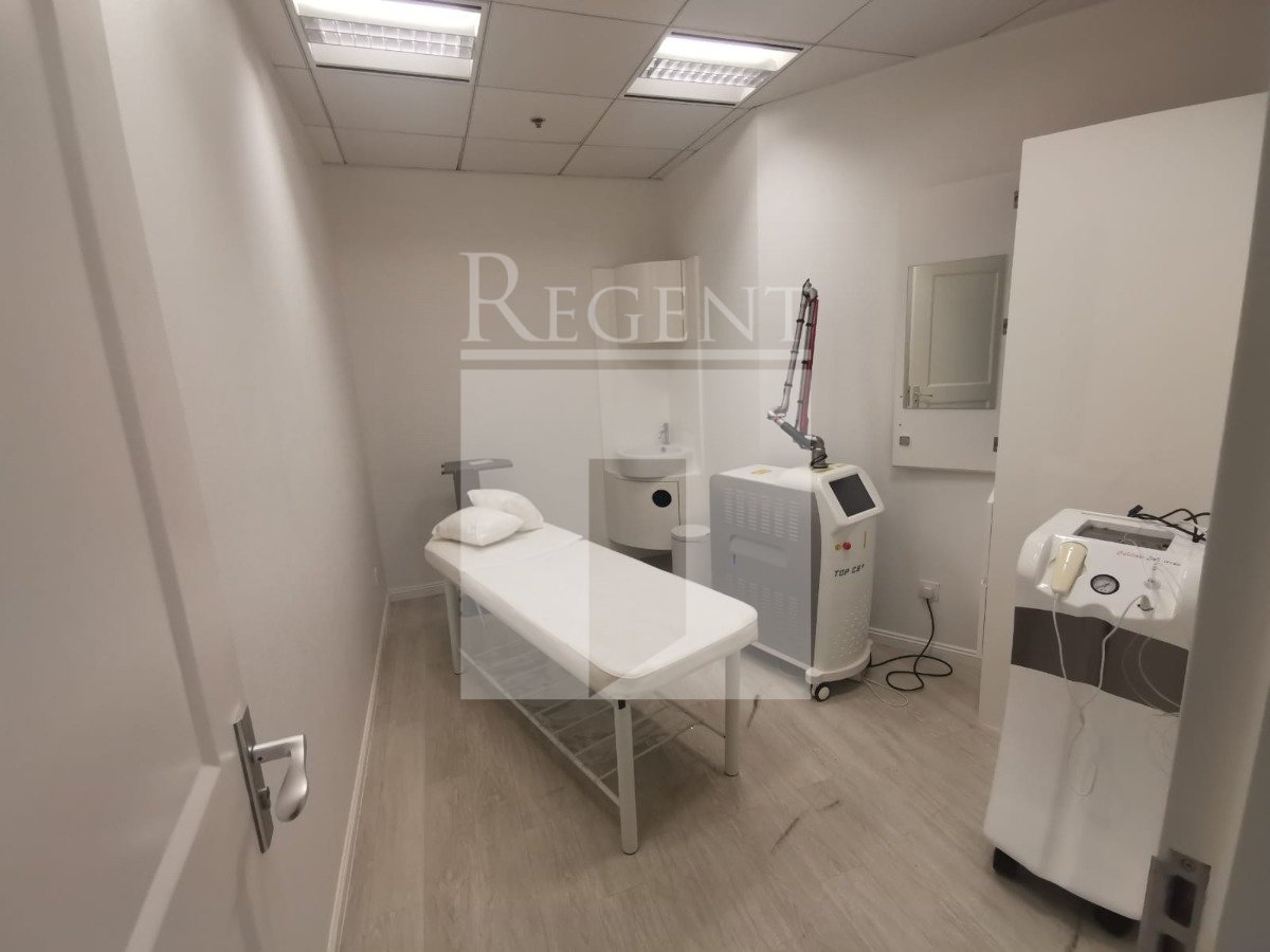 LANGHAM PLACE (朗豪坊)-RGP024926