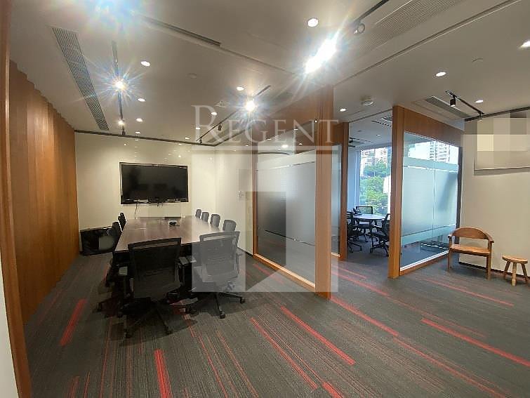 WYNDHAM STREET 8 (云咸街8号)-RGP024528