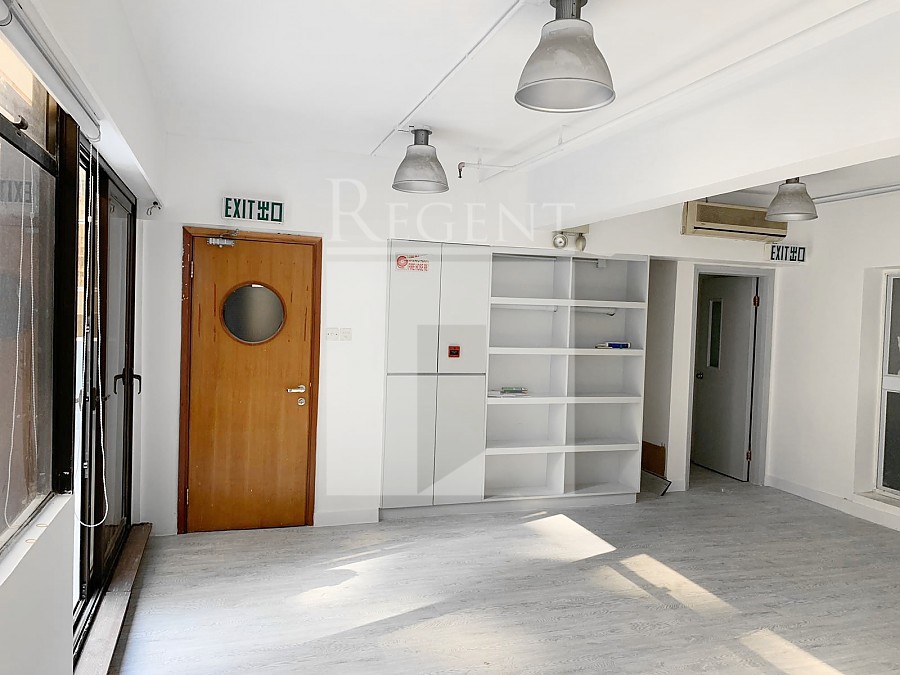 FULL VIEW BUILDING (富伟大厦)-RGP019692