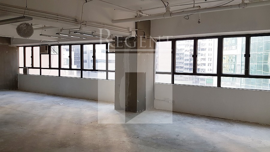 WAN CHAI COMMERCIAL CENTRE (灣仔商業中心)