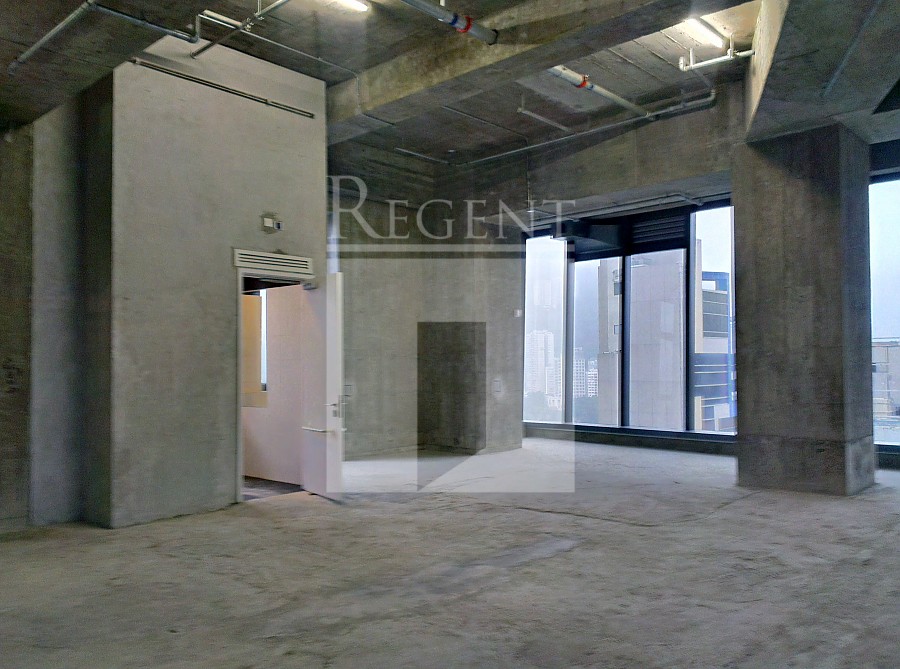 OLIV (霎東街15-21號)