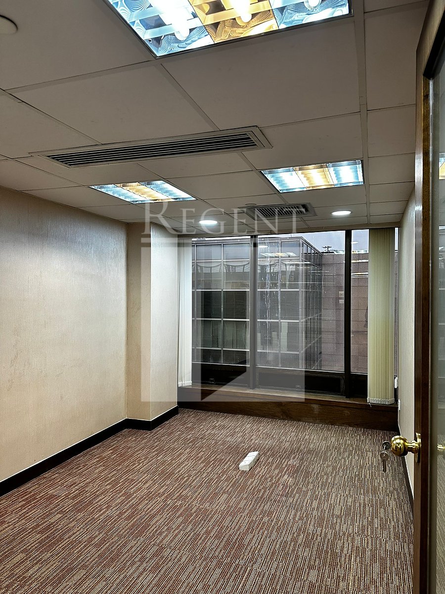 NEW MANDARIN PLAZA TOWER A (新文華中心 A座)