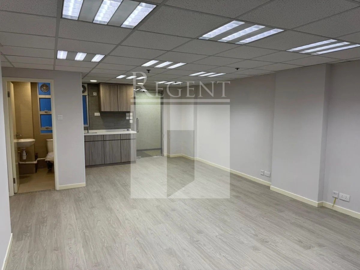 HENNESSY PLAZA (亨寧大廈)