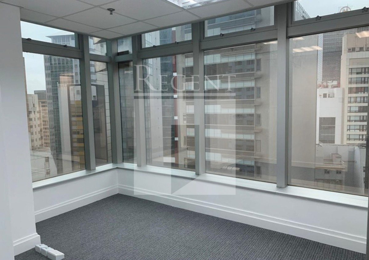 The Chelsea -RGP024218