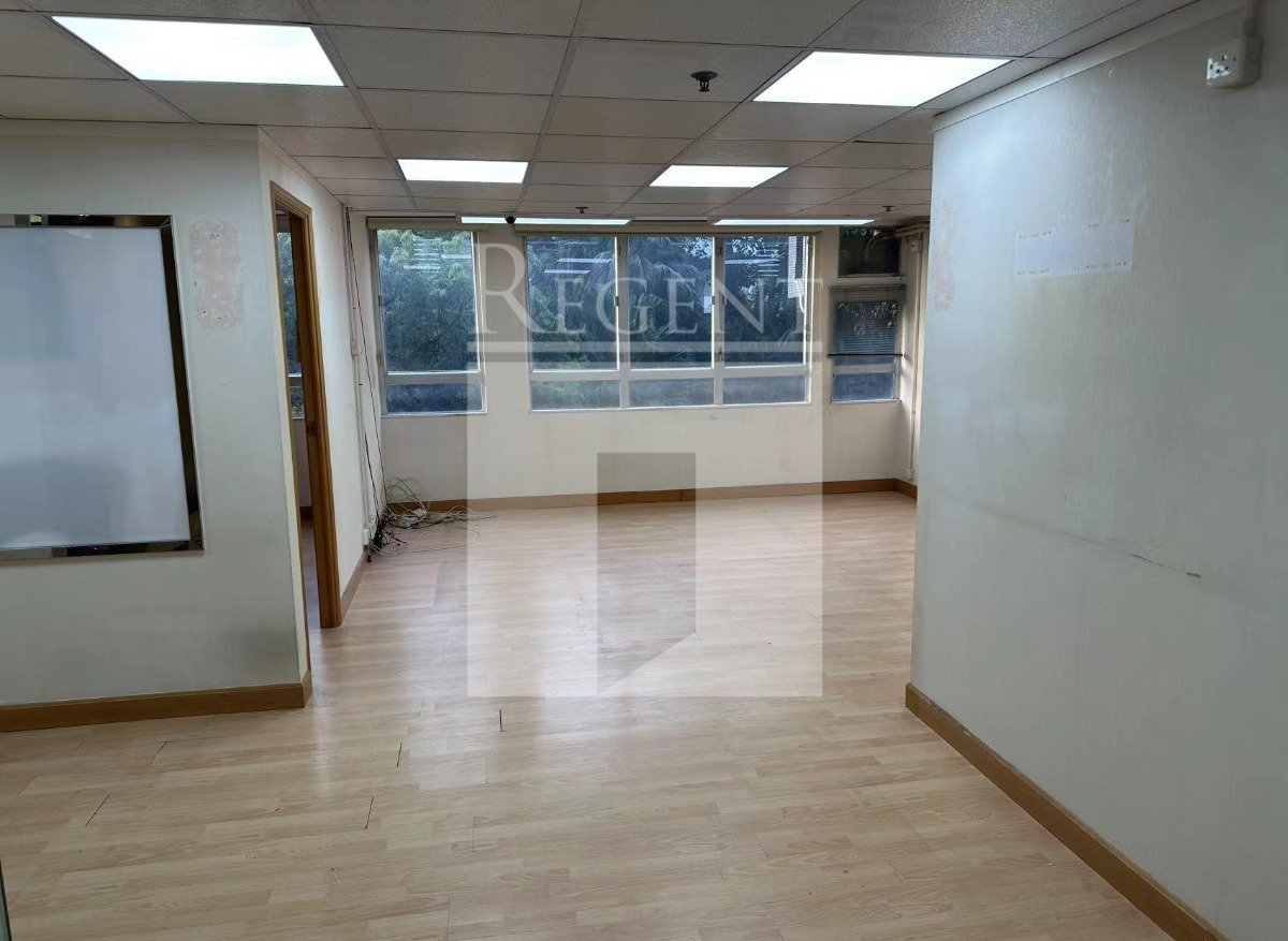 KOON FOOK CENTRE (冠福中心)