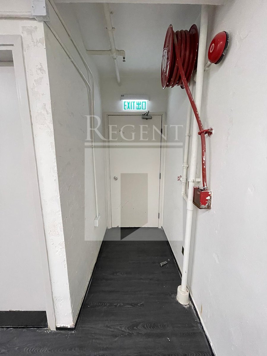 MW TOWER II (MW TOWER II)-RGP032782