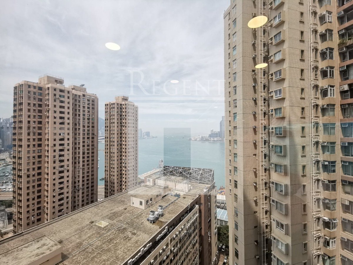 LEE & MANSION COMMERCIAL CENTRE (理文商業中心)-RGP032163