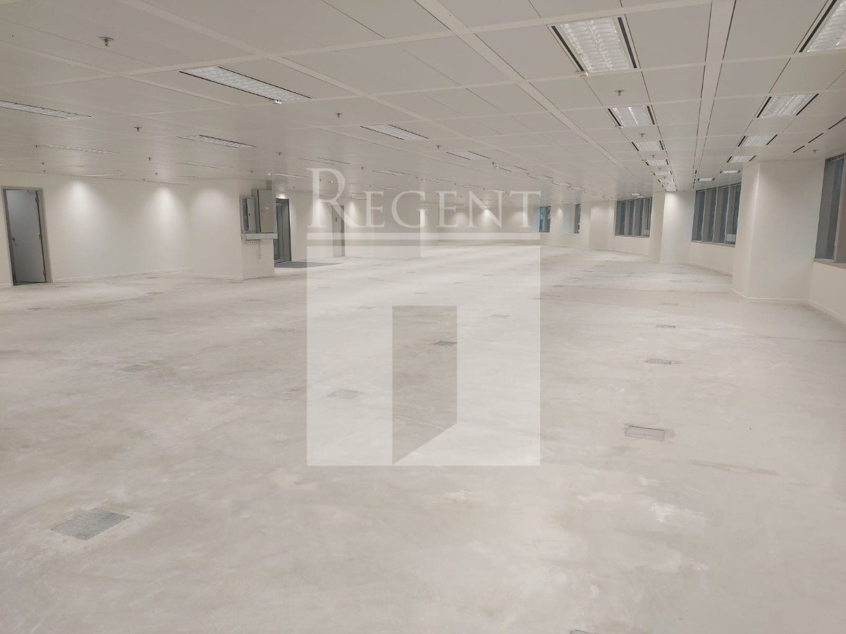 GRAND MILLENNIUM PLAZA L BLOCK (新紀元廣場 低座)