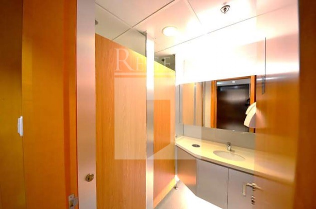 V. HEUN BUILDING (威享大厦)-RGP011521