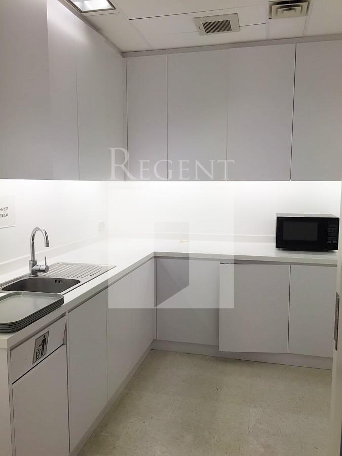 BANK OF CHINA TOWER (中銀大廈)-RGP014277