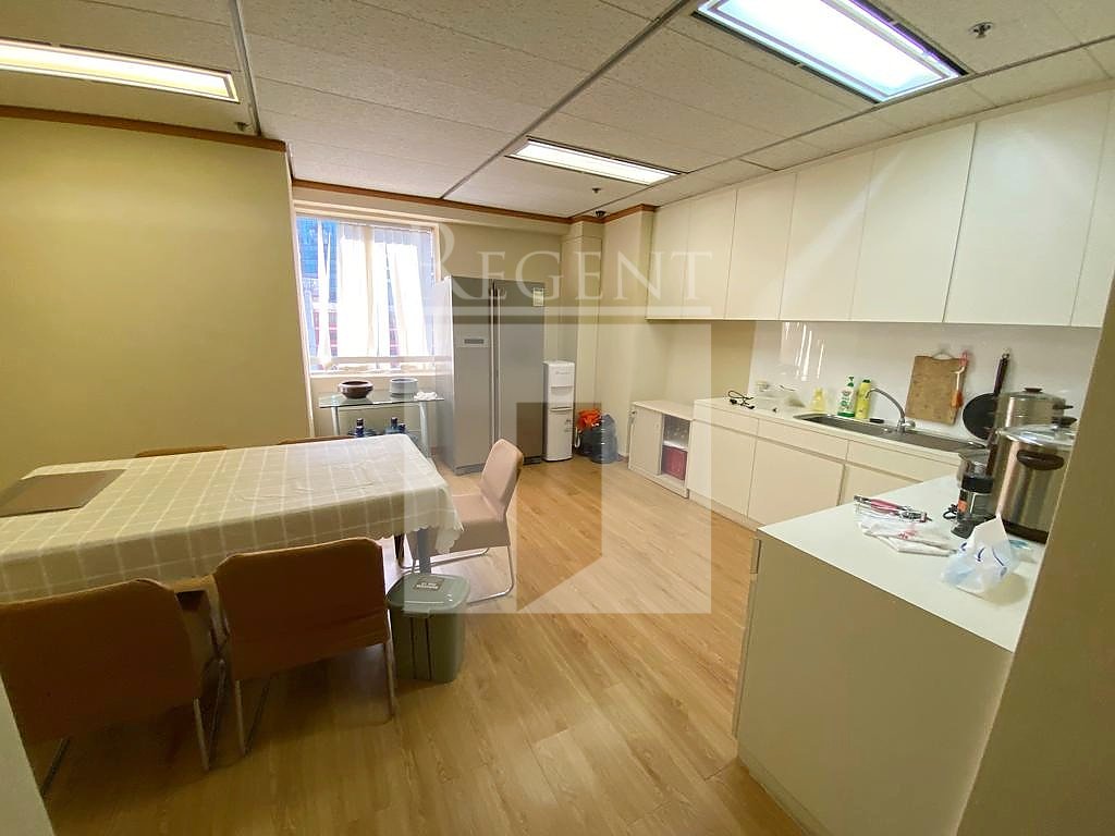 YF LIFE TOWER (万通保险大厦)-RGP032562