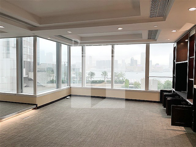 ONE INT'L FINANCE CENTRE (國際金融中心1期)-RGP020682