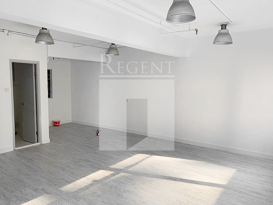 FULL VIEW BUILDING (富伟大厦)-RGP019692