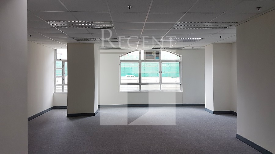 KAI TAK COMMERCIAL BUILDING (啟德商業大廈)