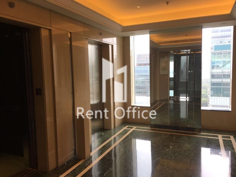 半島酒店辦公室大樓