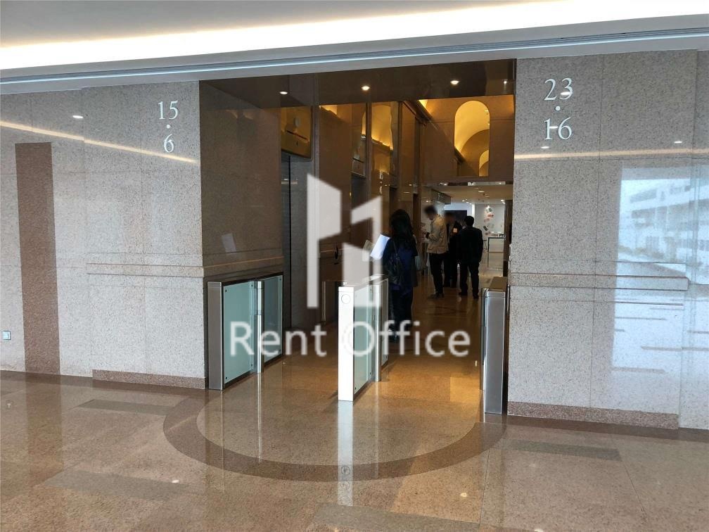 港威大厦三座-保诚保险大厦