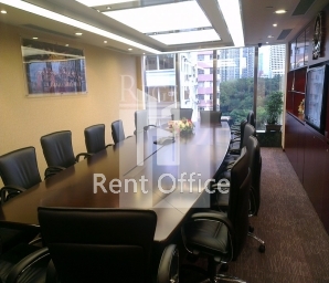 SILVERCORD TOWER 2 (新港中心 第02座)