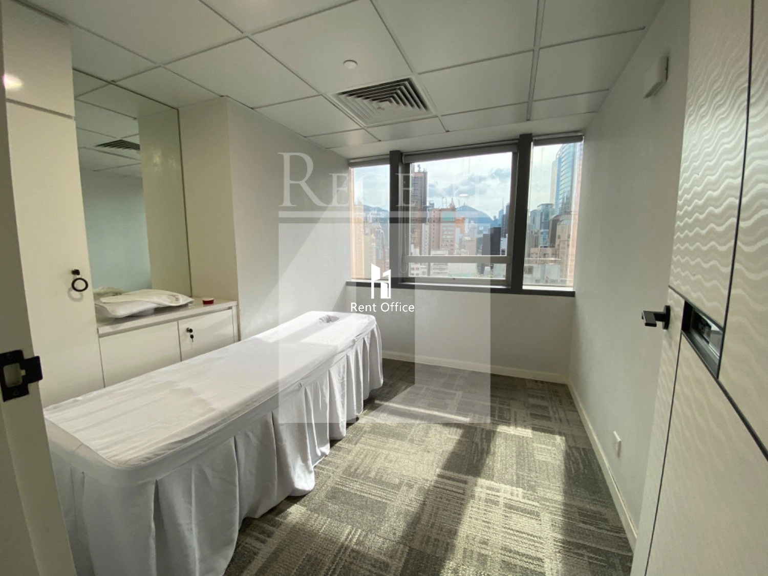 PLAZA 2000 (2000年廣場)-C0599336