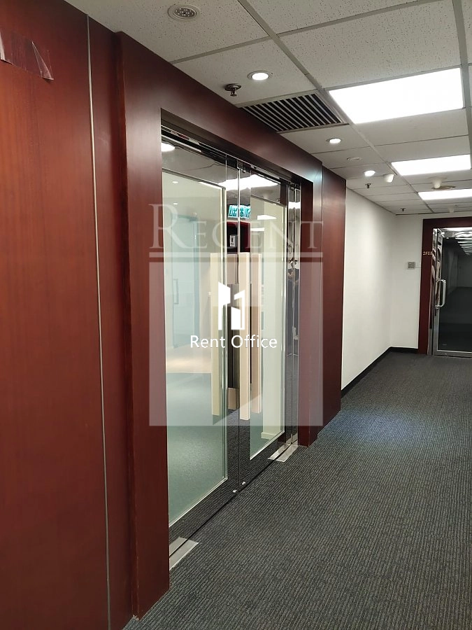 SHUN TAK CENTRE (WEST TOWER) (信德中心 西冀)