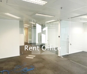 The Center (中環中心)