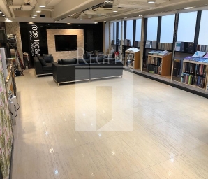 CAUSEWAY BAY CENTRE (銅鑼灣中心)