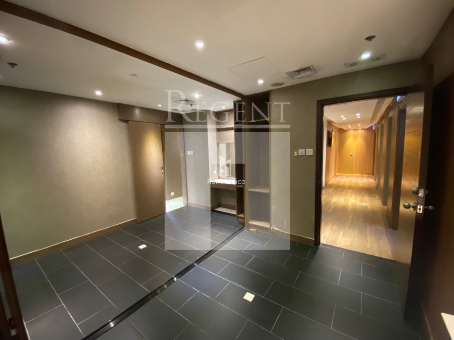 SHUN HEI CAUSEWAY BAY CENTRE (順禧銅鑼灣中心)-C0599337