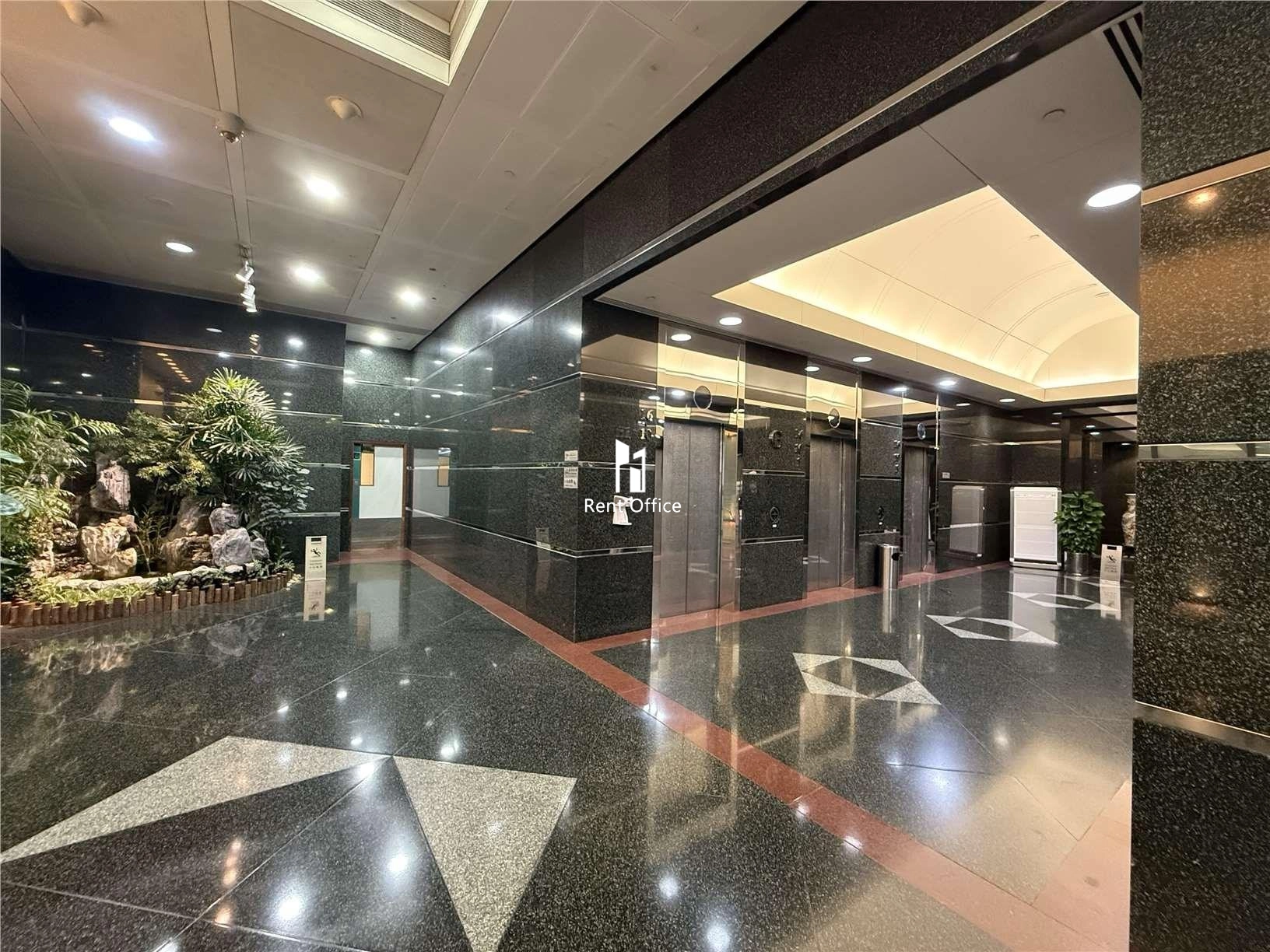 新东海商业中心