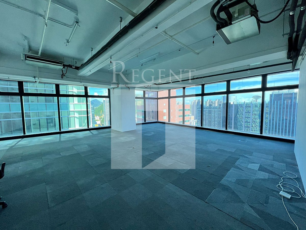 GLOBAL TRADE SQUARE (環匯廣場)