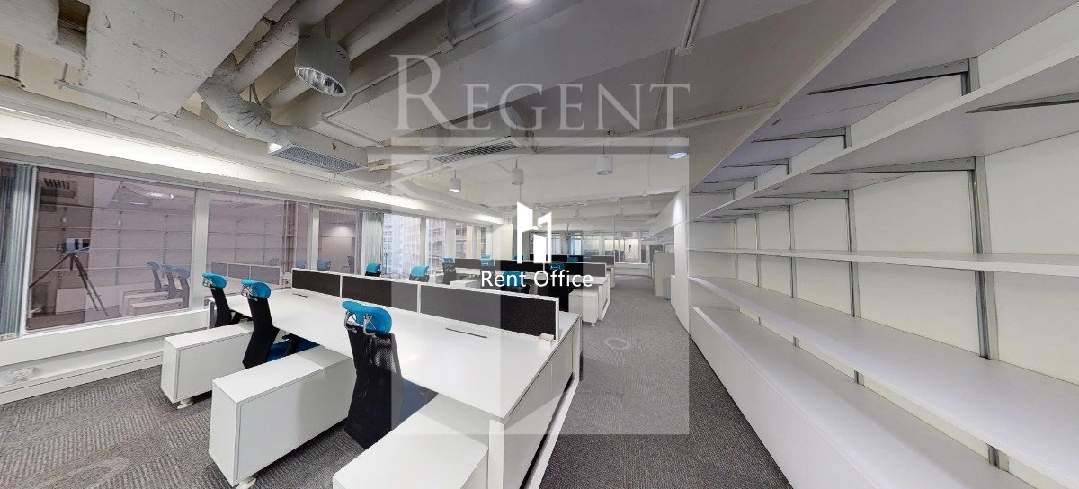 UNIVERSAL TRADE CENTRE (環貿中心)