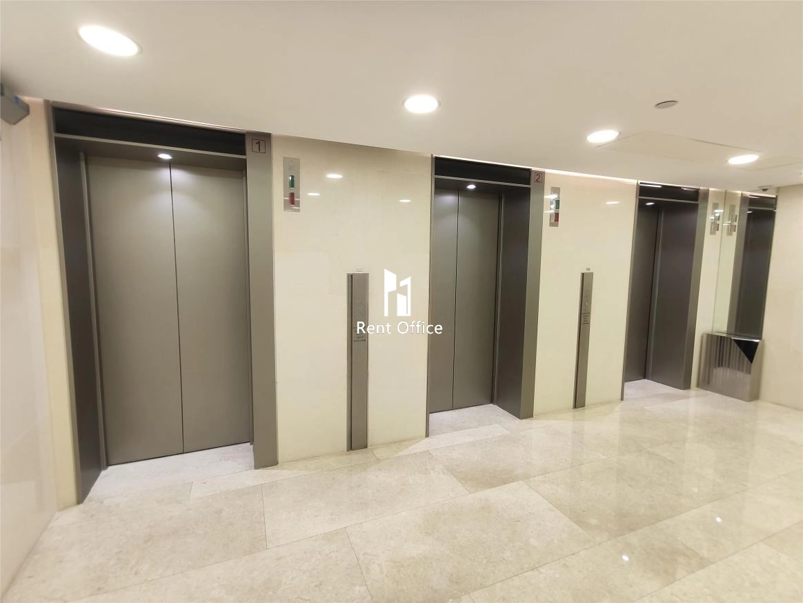 Manning House  萬年大廈