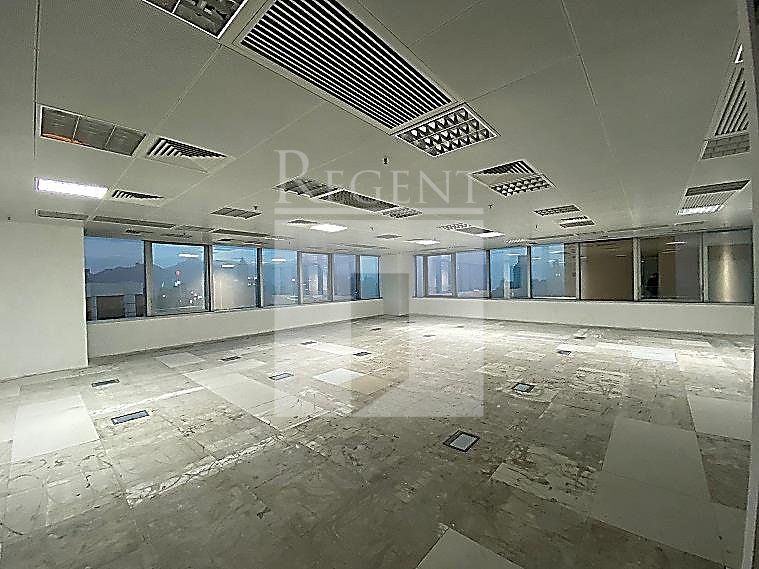 AIA TOWER (友邦廣場)