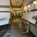 甄沾記大廈