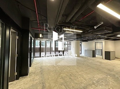 WAN CHAI COMMERCIAL CENTRE (灣仔商業中心)