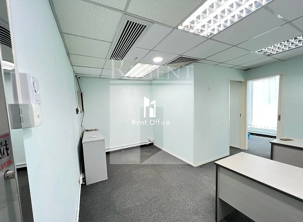 Boss Commercial Centre (寶時商業中心)