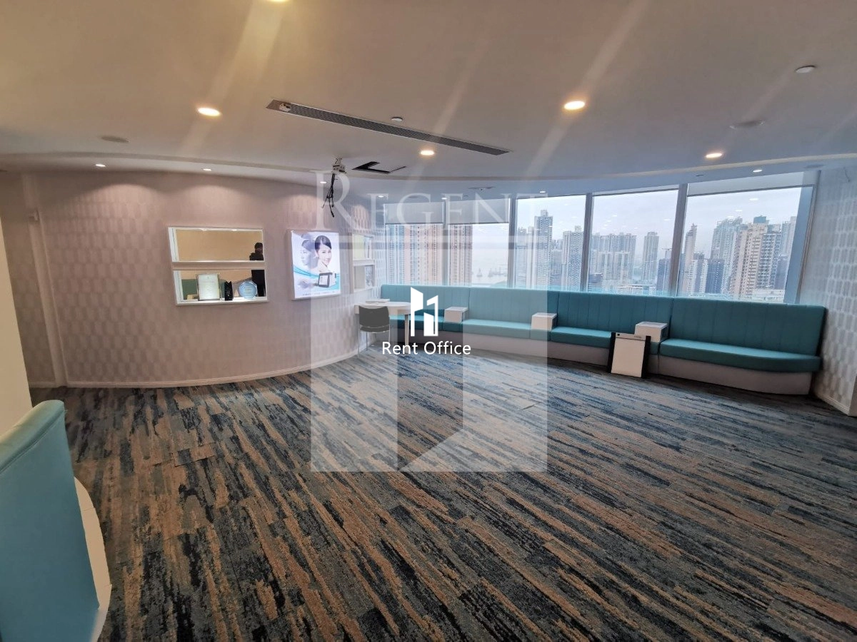 LANGHAM PLACE (朗豪坊)-RGP024926