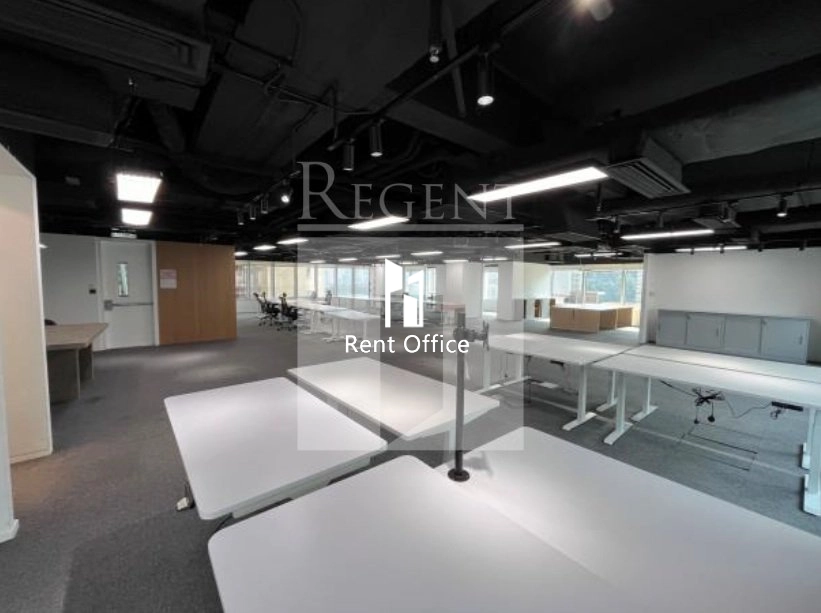 DAH SING FINANCIAL CENTRE (大新金融中心)