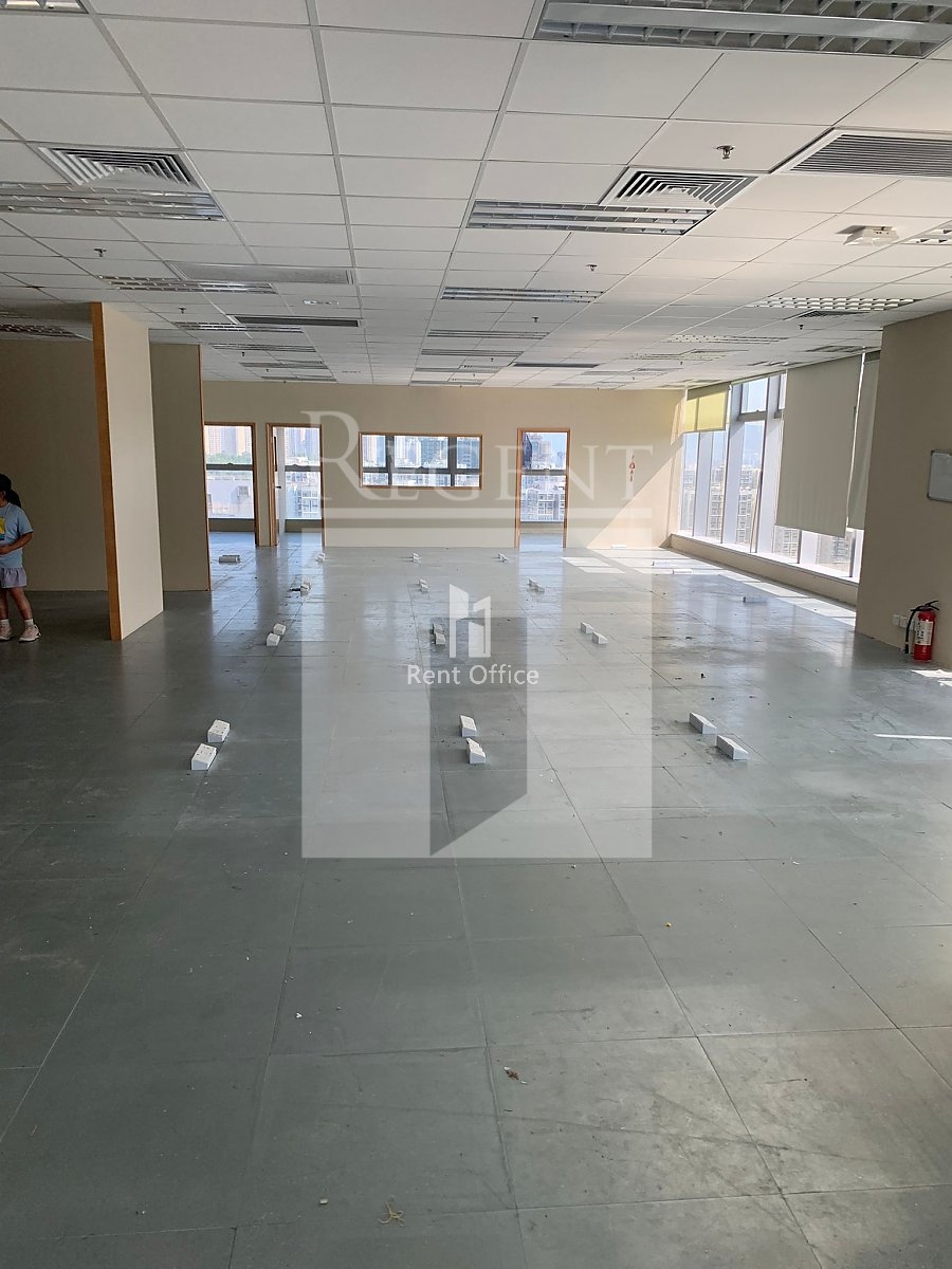 T G Place (電訊一代廣場)