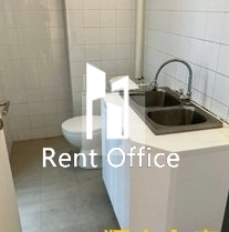 THE WHITNEY -C0577026