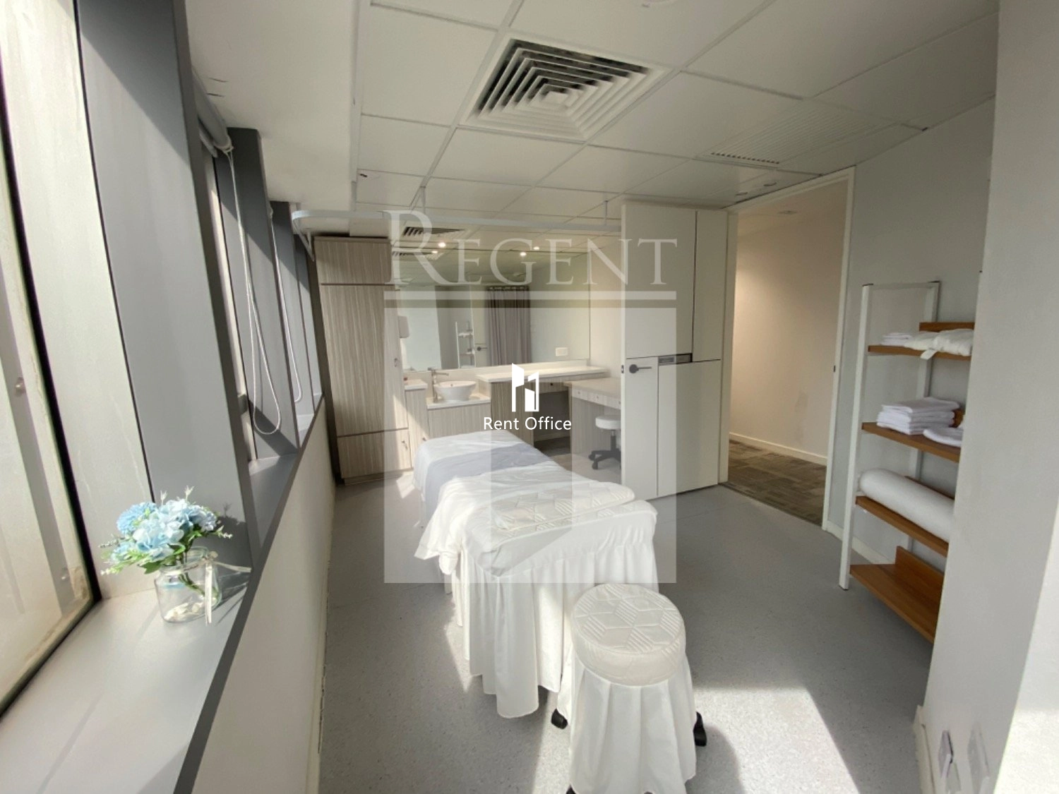 PLAZA 2000 (2000年廣場)-C0599336