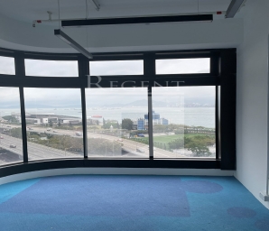 CONNAUGHT MARINA (干諾中心)