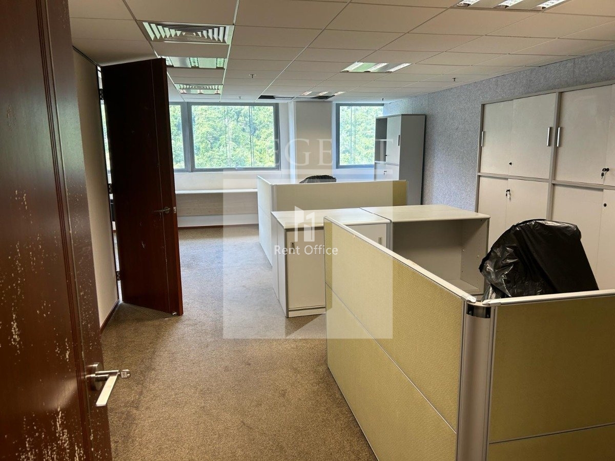 The Hub -C0121041