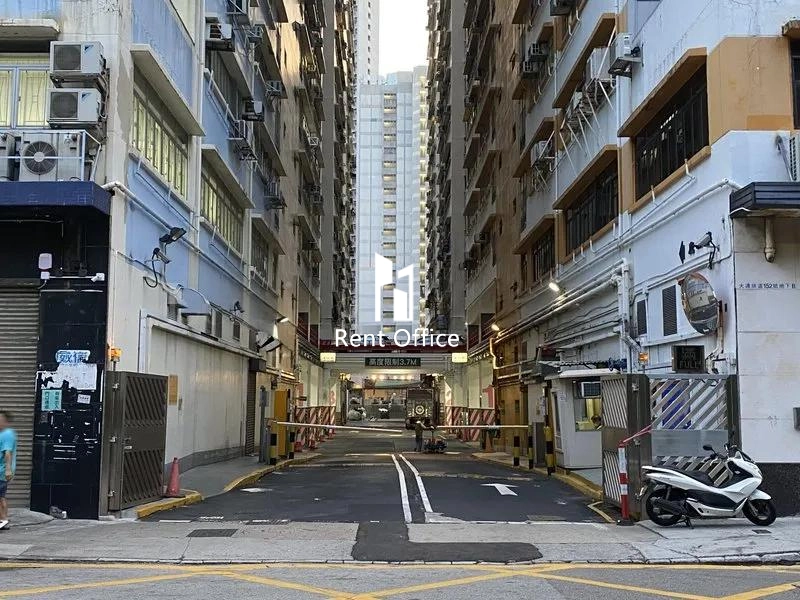 金龍工業中心第一座